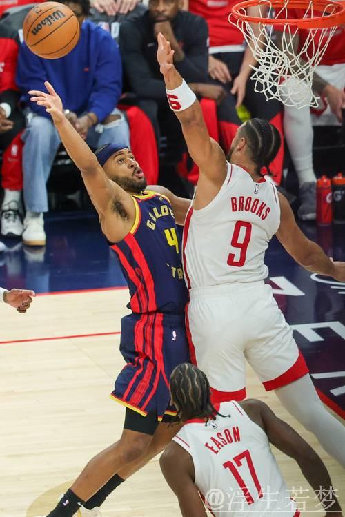 4月29日季后赛:火箭对阵勇士 精彩集锦 4月29日季后赛:火箭对阵勇士 精彩集锦